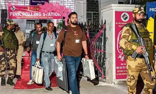 JAMMU: मतगणना केंद्रों पर तीन स्तरीय सुरक्षा व्यवस्था