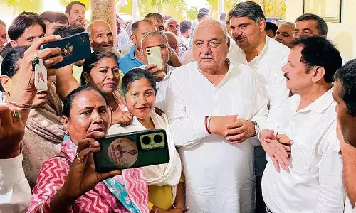 Haryana :चुनावी हलचल के बाद कुछ लोगों को राहत, तो कुछ के लिए Haryana :चुनावी हलचल के बाद कुछ लोगों को राहत, तो कुछ के लिए