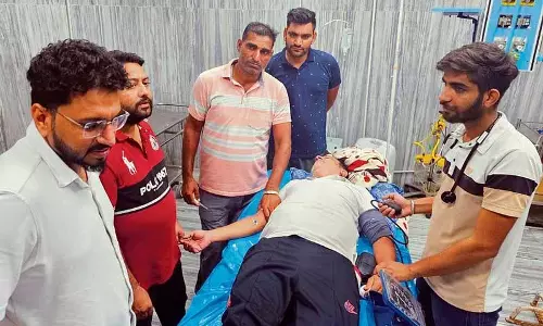 पूर्व SDO को 25 घंटे बाद घर में कैद से मुक्त कराया गया