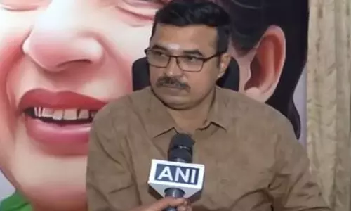 चेन्नई एयर शो घटना पर बोले AIADMK के कोवई सत्यन चेन्नई एयर शो घटना पर बोले AIADMK के कोवई सत्यन