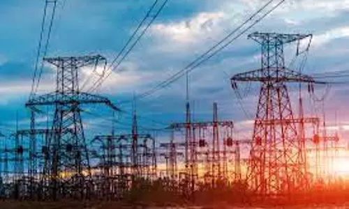 Power Grid के शेयर में -3.48% की गिरावट