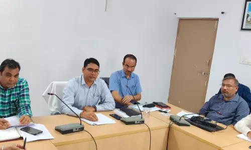 Dungarpur: सार्वजनिक स्थलों, पार्क, हॉस्टल, चिकित्सालय सहित अन्य स्थानों पर फॉगिंग कराने के निर्देश