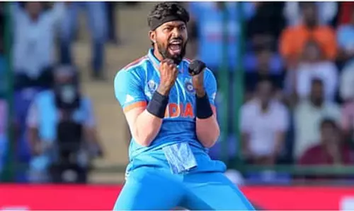Hardik Pandyas की बिना देखे फोटो पर यूजर्स के रिएक्शन भी आए Hardik Pandyas की बिना देखे फोटो पर यूजर्स के रिएक्शन भी आए