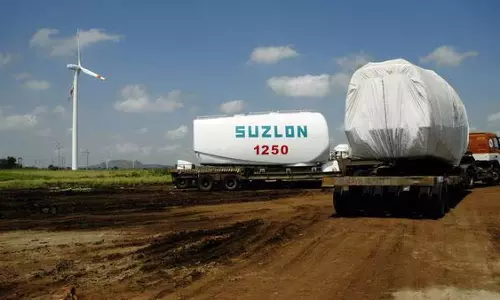 Suzlon Energy के शेयर लोअर सर्किट को पार करते हुए ₹70.98 पर पहुंचा