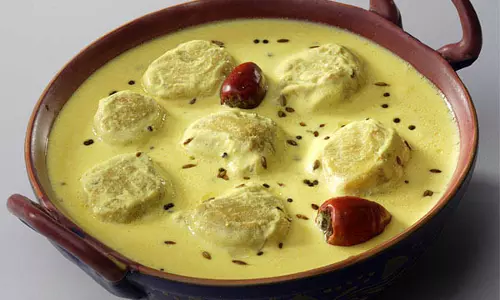 Fasting में आलू की कढ़ी बनाने की सरल विधि
