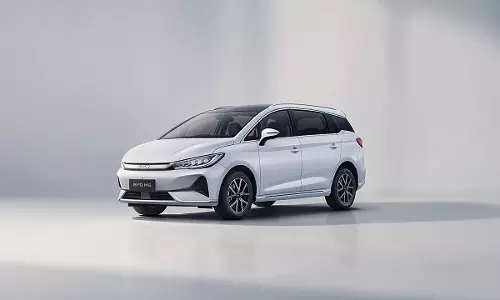 BYD eMax 7 भारत में 8 अक्टूबर 2024 को लॉन्च होगा