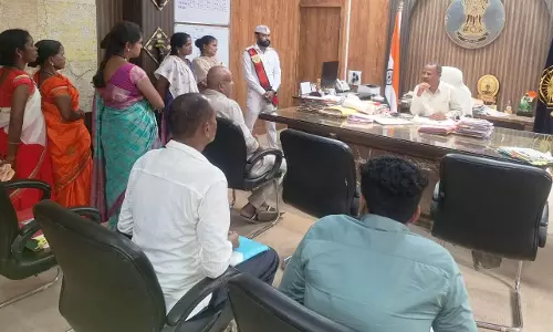 जनदर्शन में कलेक्टर ने सुनी आमजनों की समस्याएं