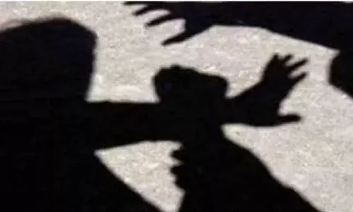 Indore: दो नाबालिगों ने सात वर्षीय लड़के का यौन उत्पीड़न किया Indore: दो नाबालिगों ने सात वर्षीय लड़के का यौन उत्पीड़न किया