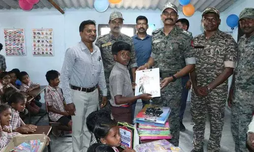 SP Rohit Raju: पुलिस आदिवासियों के कल्याण और विकास के लिए प्रतिबद्ध