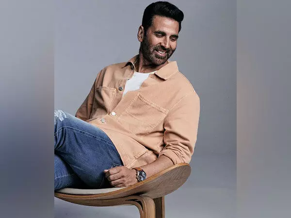 Akshay Kumar ने सिंघम अगेन की टीम को भेजा प्यारा संदेश