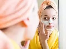 Beauty Tips:  करवा चौथ पर तुरंत निखार पाना है तो लगाएं ये  फेस मास्क