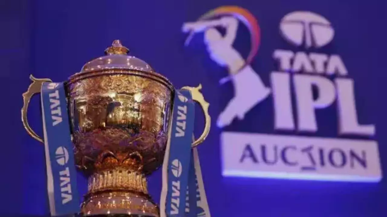 IPL 2025 की ग्रैंड नीलामी भारत के बाहर हो सकती