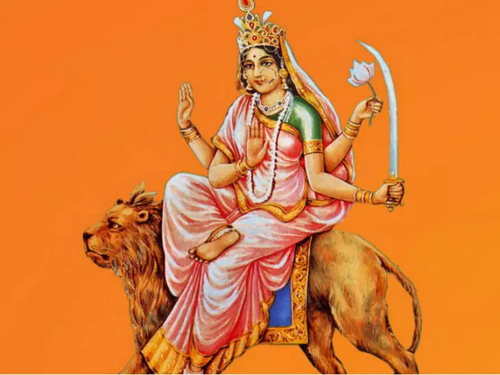 Navratri के छठे दिन इस विधि से मां कात्यायनी की पूजा करे