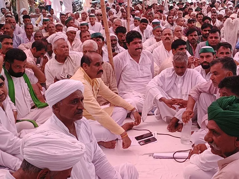 Shamli: किसानों का धरना जारी, भाकियू ने भी दिया समर्थन