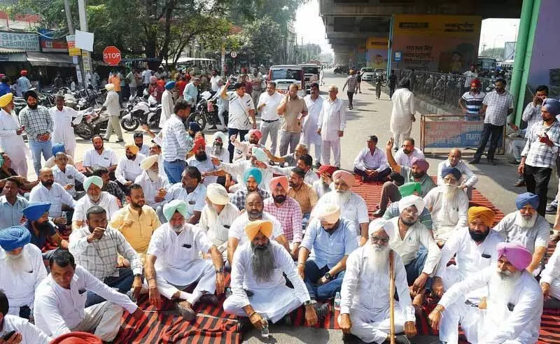 कांग्रेस ने Dera Bassi में सरकार की ‘अत्याचारिता’ के खिलाफ प्रदर्शन किया