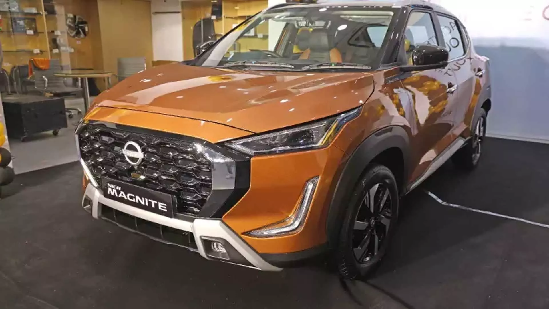 Nissan Magnite फेसलिफ्ट 2024 भारत में लॉन्च