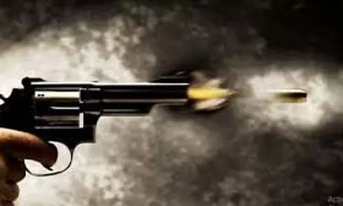 MP News: रेप के आरोपी ने पीड़िता के घर पर की फायरिंग MP News: रेप के आरोपी ने पीड़िता के घर पर की फायरिंग