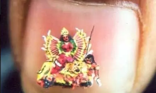 दुनिया की सबसे छोटी मां दुर्गा की प्रतिमा