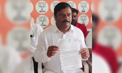 BJP MLA अलेटी ने तेलंगाना के मुख्यमंत्री को ऋण माफी पर बहस करने की चुनौती दी