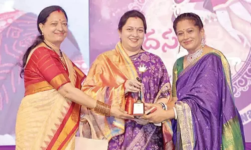 Andhra: सन इंटरनेशनल के कार्यकारी निदेशक को प्रतिष्ठित पुरस्कार मिला Andhra: सन इंटरनेशनल के कार्यकारी निदेशक को प्रतिष्ठित पुरस्कार मिला