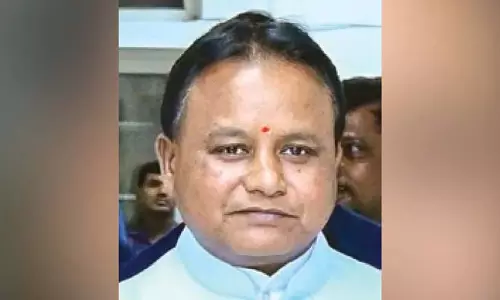 माझी ने वामपंथी उग्रवाद विरोधी अभियानों के लिए 12 LWE कंपनियां और हेलीकॉप्टर मांगा