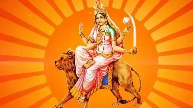 Sharadiya Navratri का  छठा दिन मां कात्यायनी को है समर्पित
