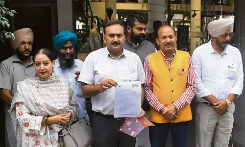 BJP ने आप पर धमकाने और हिंसा का आरोप लगाया