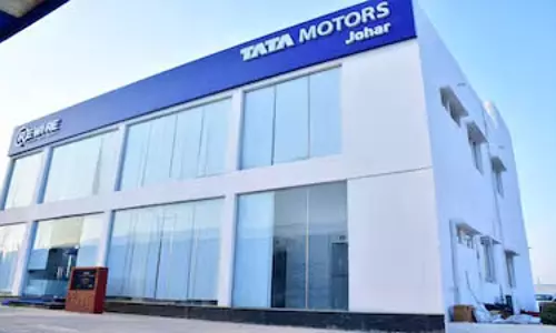 Tata Motors के शेयर में -1.85% की गिरावट Tata Motors के शेयर में -1.85% की गिरावट