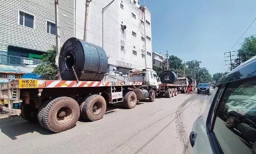 Haryana : हमारे पाठक क्या कहते हैं अनुचित पार्किंग से ट्रैफिक जाम होता