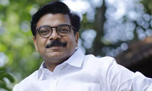 कुझलनाथन: केरल में RSS & CPM का बड़ा रिश्ता बन गया कुझलनाथन: केरल में RSS & CPM का बड़ा रिश्ता बन गया