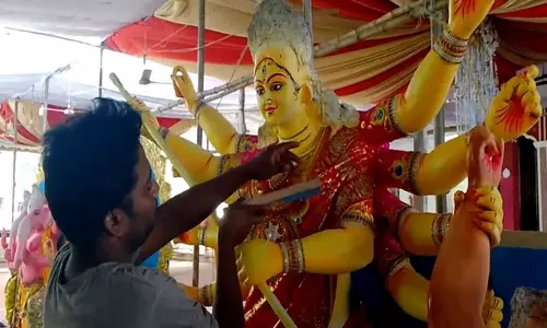 Bangladesh ने दुर्गा पूजा के लिए सामान्य अवकाश की घोषणा की
