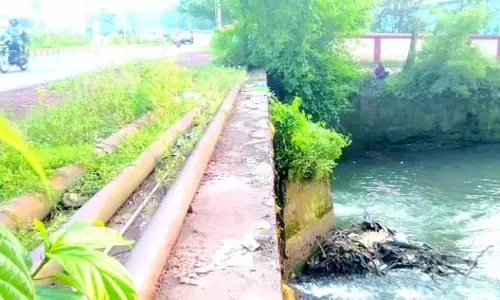 GOA: स्थानीय लोगों ने खतरनाक पुलिया पर रिटेनिंग दीवार बनाने का आग्रह किया