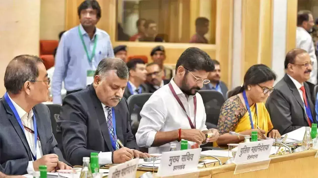 CM रेवंत ने मेट्रो 2.0 के लिए 50:50 अनुपात की वकालत की