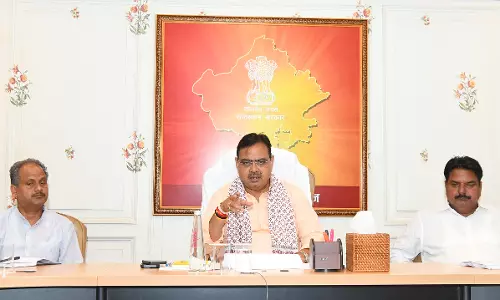 Jaipur: मुख्यमंत्री ने ली राजस्व एवं उपनिवेशन विभाग की समीक्षा बैठक