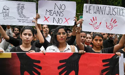 RG Kar Tragedy: गिरफ्तार नागरिक स्वयंसेवक ने अदालत में खुद को निर्दोष बताया RG Kar Tragedy: गिरफ्तार नागरिक स्वयंसेवक ने अदालत में खुद को निर्दोष बताया
