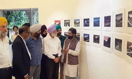 Lalit Kala अकादमी में छह कलाकारों की कृतियों की प्रदर्शनी शुरू Lalit Kala अकादमी में छह कलाकारों की कृतियों की प्रदर्शनी शुरू
