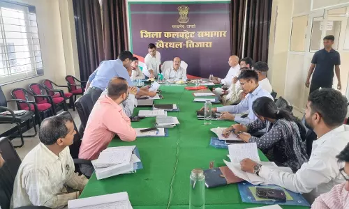 Khairthal-Tijara: जिला स्तरीय मेवात क्षेत्रीय विकास समिति की बैठक का हुआ आयोजन
