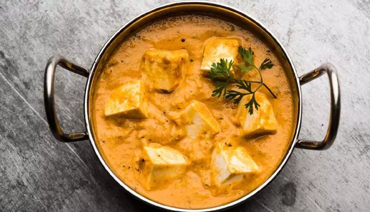 Coconut Paneer: घर पर बनाएं होटल जैसी स्वादिष्ट डिश