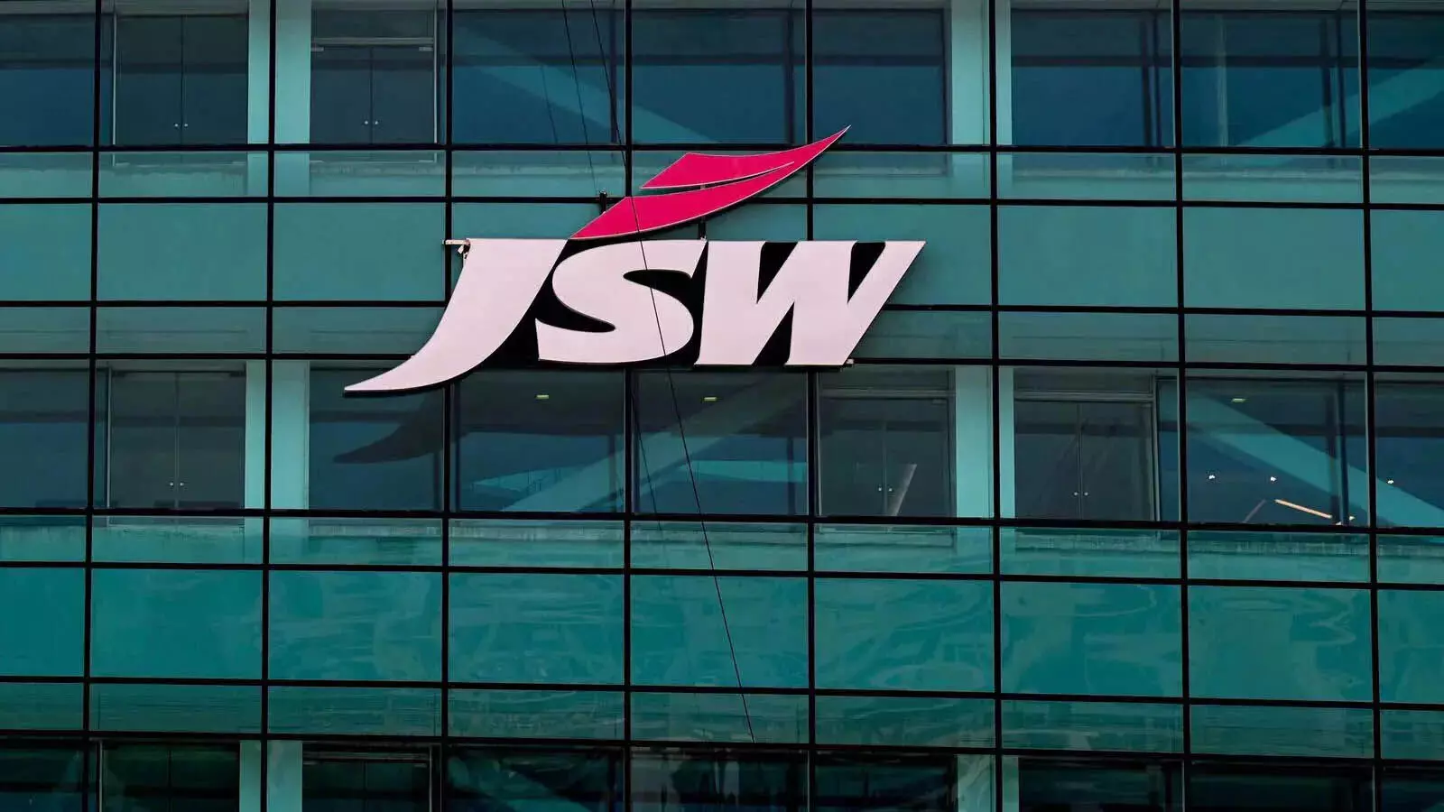 JSW इंफ्रास्ट्रक्चर के शेयर में 0.93% की बढ़त