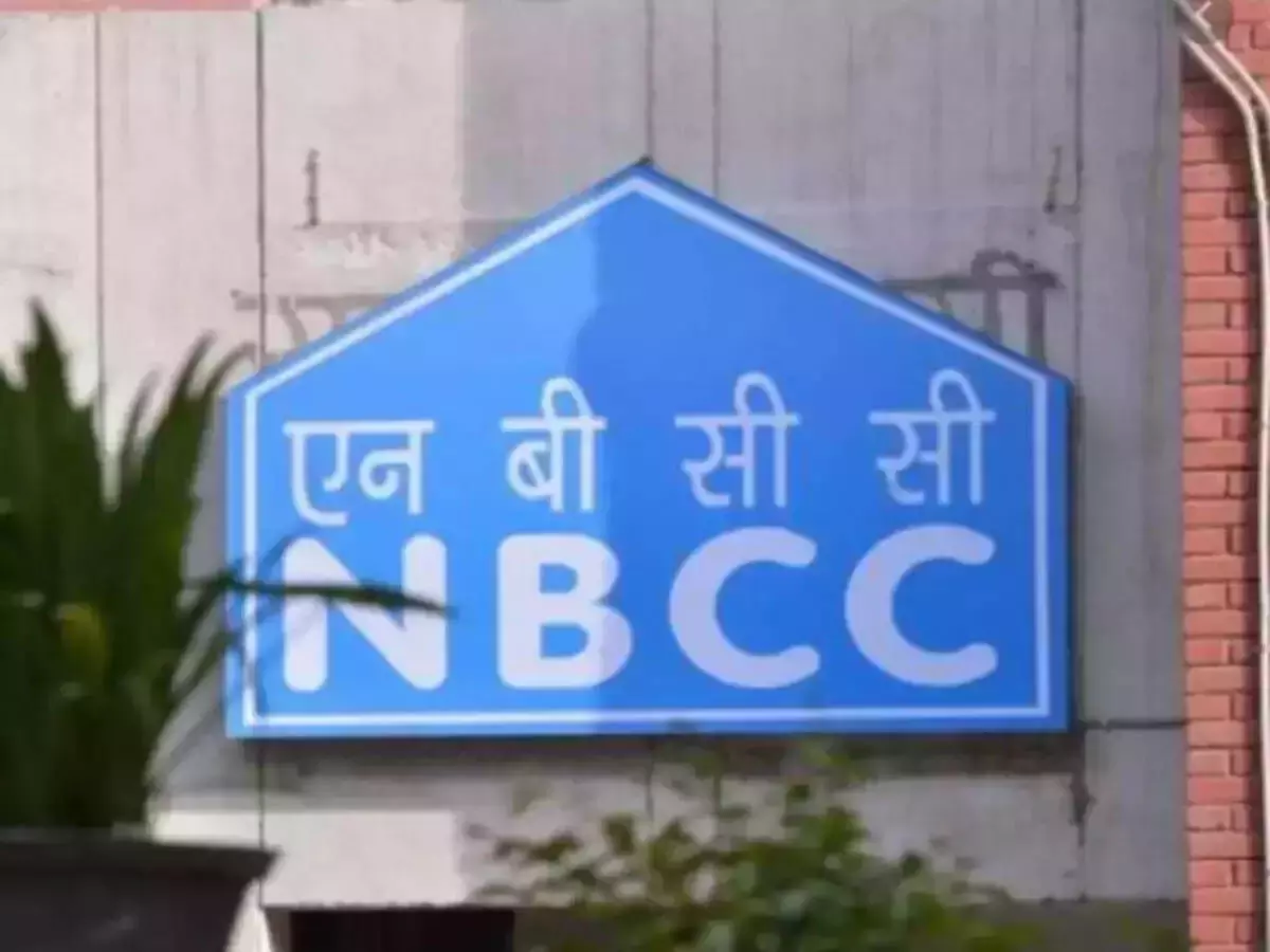 NBCC इंडिया के शेयर में 0.69% की बढ़त