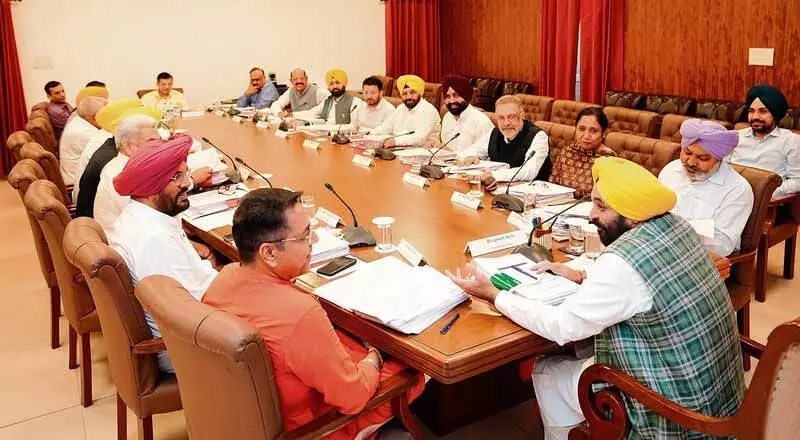 Punjab: कैबिनेट ने मिल मालिकों को धान के ऑनलाइन आवंटन को मंजूरी दी