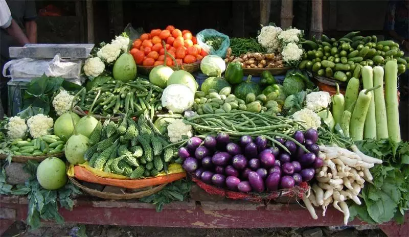 सुंदरनगर में 20 दिन में दोगुने हुए भाव, दुकानों- रेहडिय़ों से रेट लिस्ट गायब