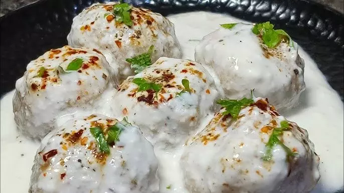 Falahari Dahi Bhalle, स्वाद ऐसा भूल जाएंगे बाहर का रास्ता