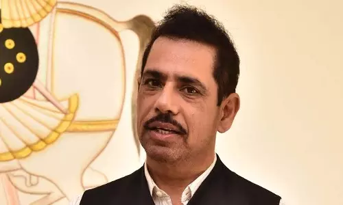 हरियाणा में जनादेश को स्वीकार करें कांग्रेस : रॉबर्ट वाड्रा हरियाणा में जनादेश को स्वीकार करें कांग्रेस : रॉबर्ट वाड्रा