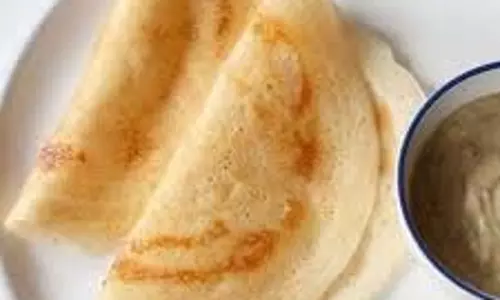 Navratri Special Recipe: नवरात्रि व्रत में जरूर बनाएं साबूदाना डोसा
