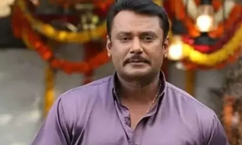 Karnataka: दर्शन की जमानत याचिका पर सुनवाई आज के लिए स्थगित Karnataka: दर्शन की जमानत याचिका पर सुनवाई आज के लिए स्थगित