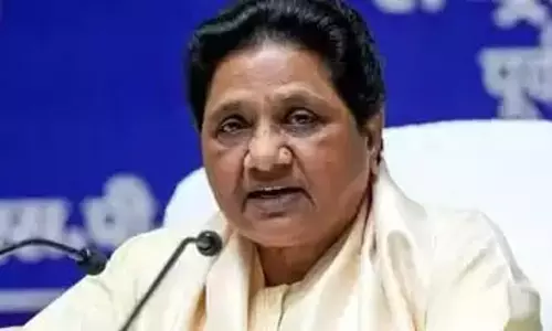 कांशीराम की पुण्यतिथि पर मायावती ने किया नमन