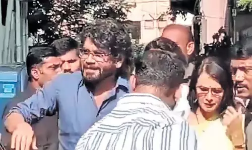 Telangana: नागार्जुन ने परिवार के खिलाफ अपमानजनक टिप्पणी के लिए जवाबदेही की मांग की Telangana: नागार्जुन ने परिवार के खिलाफ अपमानजनक टिप्पणी के लिए जवाबदेही की मांग की