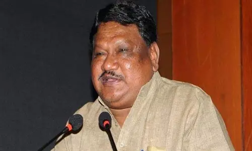 Haryana केंद्रीय मंत्री जुएल ओराम ने झारखंड, महाराष्ट्र में भाजपा की जीत का भरोसा जताया Haryana केंद्रीय मंत्री जुएल ओराम ने झारखंड, महाराष्ट्र में भाजपा की जीत का भरोसा जताया