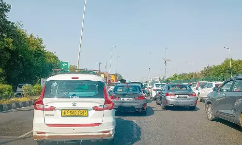 Haryana : निर्माण कार्य के बावजूद गुरुग्राम-दिल्ली मार्ग पर कोई ट्रैफिक जाम नहीं
